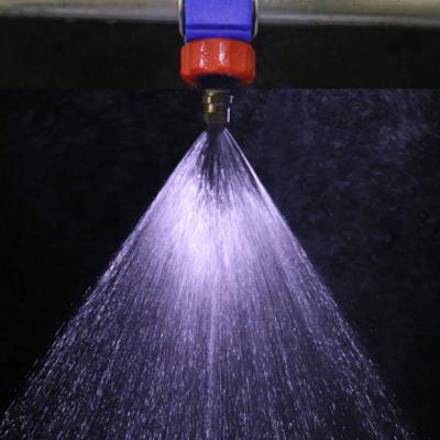Uniform flat fan spray pattern